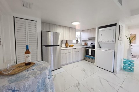 Купить коммерческую недвижимость в Сарасота, Флорида 5 спален, 208.57м2, № 2309946 - фото 8