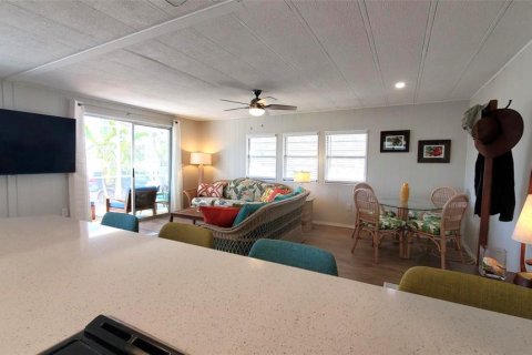 Apartamento en alquiler en Venice, Florida, 2 dormitorios, 91.42 m2 № 2103415 - foto 13