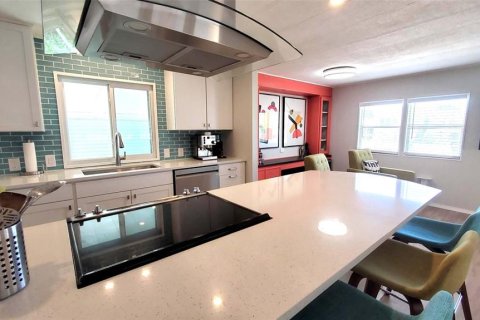 Apartamento en alquiler en Venice, Florida, 2 dormitorios, 91.42 m2 № 2103415 - foto 10