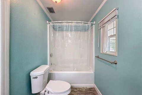 House in New Port Richey, Florida 3 bedrooms, 164.25 sq.m. № 1770041 - photo 29