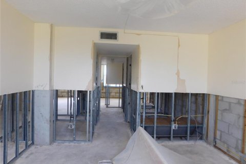Condominio en venta en Saint Petersburg, Florida, 2 dormitorios, 96.15 m2 № 1722730 - foto 8