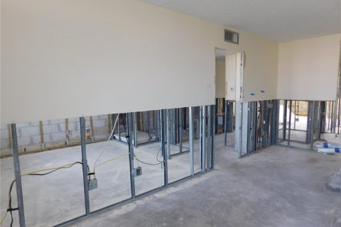 Condominio en venta en Saint Petersburg, Florida, 2 dormitorios, 96.15 m2 № 1722730 - foto 16