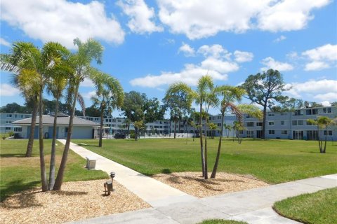 Condominio en venta en Saint Petersburg, Florida, 2 dormitorios, 96.15 m2 № 1722730 - foto 7