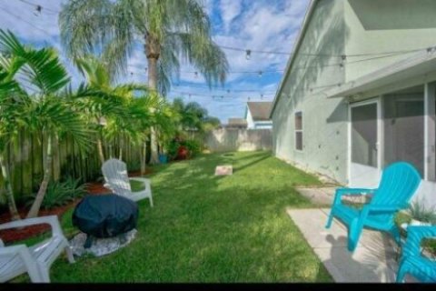 Villa ou maison à louer à Jupiter, Floride: 3 chambres, 142.98 m2 № 1208204 - photo 1