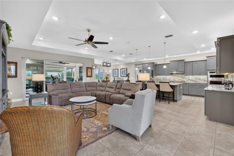 Casa en venta en Ocala, Florida, 3 dormitorios, 275.83 m2 № 2349150 - foto 7
