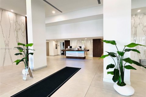 Снять в аренду кондоминиум в Санни-Айлс-Бич, Флорида 2 спальни, 114.46м2, № 2010696 - фото 4