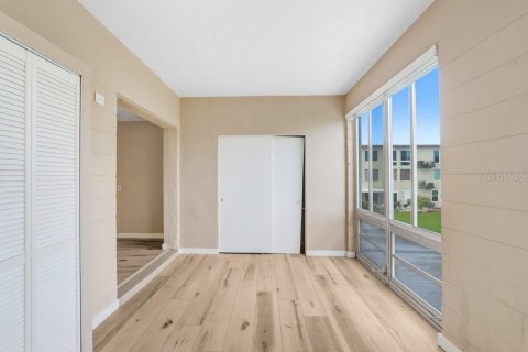 Купить кондоминиум в Клируотер, Флорида 5 комнат, 102.19м2, № 1570206 - фото 29