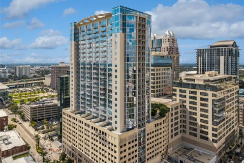 Condo in Orlando, Florida, 2 bedrooms № 2130839 - photo 4