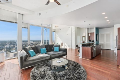 Condo in Orlando, Florida, 2 bedrooms № 2130839 - photo 22