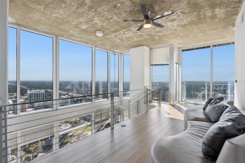 Condo in Orlando, Florida, 2 bedrooms № 2130839 - photo 28