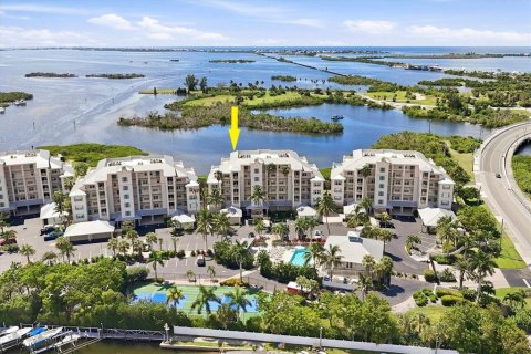 Condo à Placida, Floride, 3 chambres № 2391740