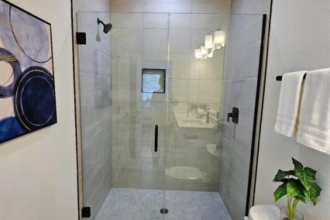 Touwnhouse à vendre à Seminole, Floride: 3 chambres, 183.67 m2 № 2099375 - photo 9