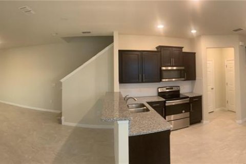 Adosado en alquiler en Orlando, Florida, 3 dormitorios, 160.54 m2 № 1915911 - foto 3