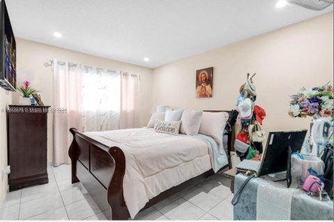 Condominio en venta en Miami, Florida, 2 dormitorios, 114.73 m2 № 1961842 - foto 6