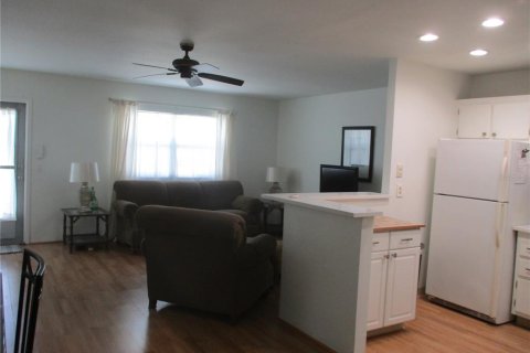 Copropriété à louer à Sun City Center, Floride: 1 chambre, 74.32 m2 № 2122412 - photo 5