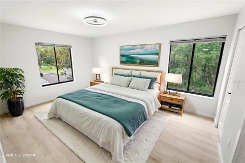 Condo in Tarpon Springs, Florida, 2 bedrooms  № 1799712 - photo 13