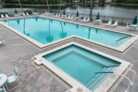 Condo in Tarpon Springs, Florida, 2 bedrooms  № 1799712 - photo 20