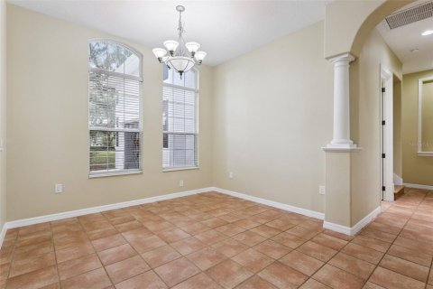 Villa ou maison à vendre à Fruitland Park, Floride: 3 chambres, 274.53 m2 № 2413608 - photo 5