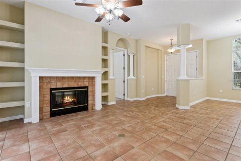 Villa ou maison à vendre à Fruitland Park, Floride: 3 chambres, 274.53 m2 № 2413608 - photo 8