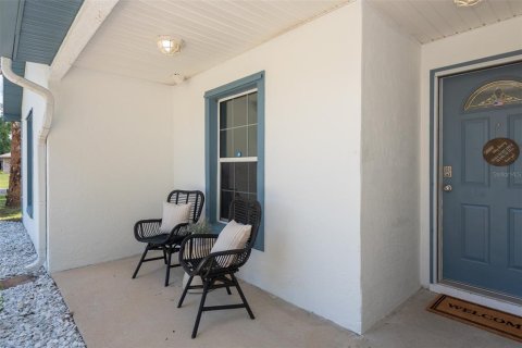 Villa ou maison à vendre à Edgewater, Floride: 3 chambres, 166.3 m2 № 2150629 - photo 8