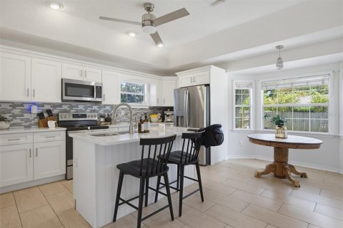 Villa ou maison à vendre à Edgewater, Floride: 3 chambres, 166.3 m2 № 2150629 - photo 16