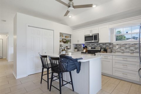 Villa ou maison à vendre à Edgewater, Floride: 3 chambres, 166.3 m2 № 2150629 - photo 18