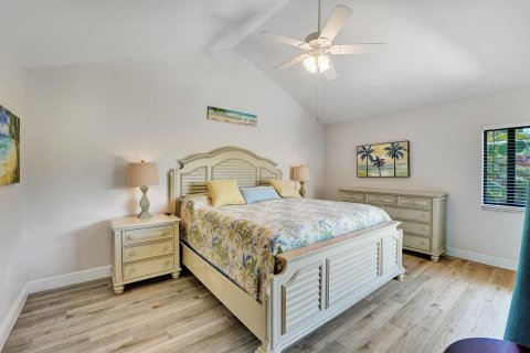 House in Jupiter, Florida 3 bedrooms, 175.49 sq.m. № 2147117 - photo 15