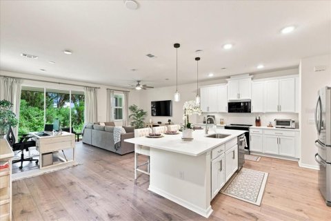 Touwnhouse à vendre à Sanford, Floride: 3 chambres, 173.73 m2 № 2322357 - photo 7