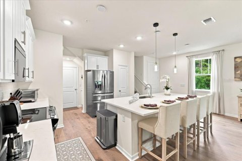 Touwnhouse à vendre à Sanford, Floride: 3 chambres, 173.73 m2 № 2322357 - photo 6