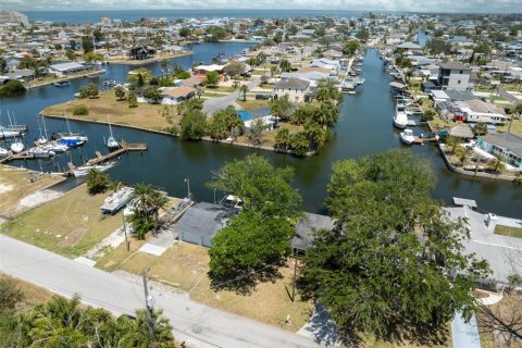 House in Hudson, Florida 2 bedrooms, 67.63 sq.m. № 1717349 - photo 30