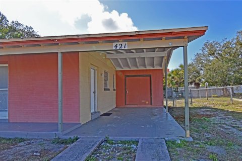Casa en alquiler en Spring Hill, Florida, 2 dormitorios, 61.32 m2 № 2111638 - foto 4