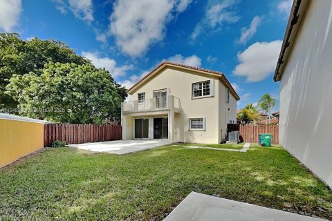 Снять в аренду виллу или дом в Майами, Флорида 4 спальни, 237.18м2, № 2004698 - фото 23