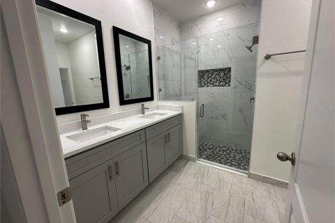 Villa ou maison à louer à Kissimmee, Floride: 4 chambres, 183.95 m2 № 1774073 - photo 25
