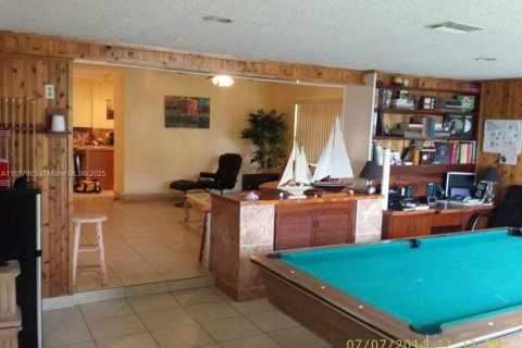 Villa ou maison à louer à West Palm Beach, Floride: 4 chambres, 213.02 m2 № 1882326 - photo 4