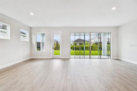 House in Parrish, Florida 5 bedrooms, 265.51 sq.m. № 1915618 - photo 12