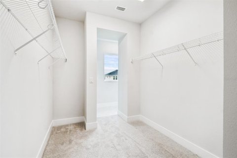 House in Parrish, Florida 5 bedrooms, 265.51 sq.m. № 1915618 - photo 28