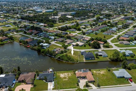 Land in Cape Coral, Florida № 1916303 - photo 24