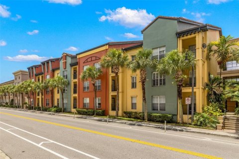 Condominio en alquiler en Tampa, Florida, 1 dormitorio, 72.56 m2 № 1907179 - foto 2