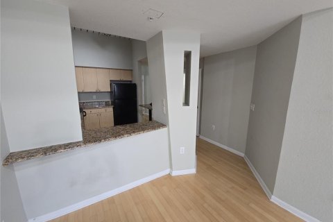 Condominio en alquiler en Tampa, Florida, 1 dormitorio, 72.56 m2 № 1907179 - foto 12