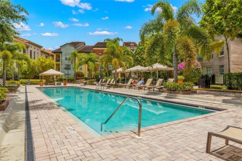 Condominio en alquiler en Tampa, Florida, 1 dormitorio, 72.56 m2 № 1907179 - foto 4