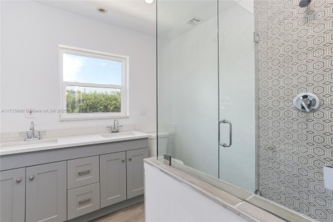 Casa en venta en North Palm Beach, Florida, 4 dormitorios, 146.6 m2 № 1467635 - foto 9