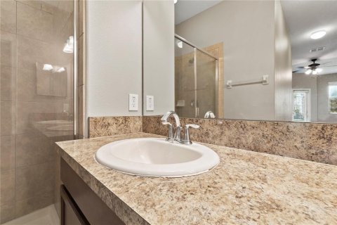 Townhouse in Orlando, Florida 4 bedrooms, 236.9 sq.m. № 1880544 - photo 13