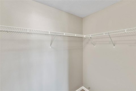 Townhouse in Orlando, Florida 4 bedrooms, 236.9 sq.m. № 1880544 - photo 17