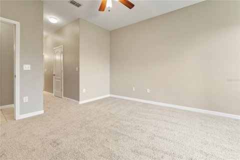 Townhouse in Orlando, Florida 4 bedrooms, 236.9 sq.m. № 1880544 - photo 29