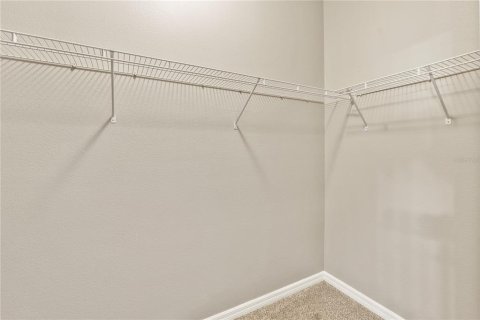 Townhouse in Orlando, Florida 4 bedrooms, 236.9 sq.m. № 1880544 - photo 16