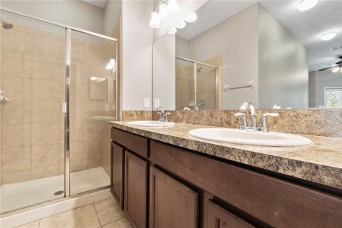 Townhouse in Orlando, Florida 4 bedrooms, 236.9 sq.m. № 1880544 - photo 14