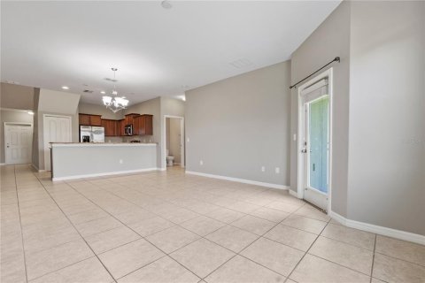 Townhouse in Orlando, Florida 4 bedrooms, 236.9 sq.m. № 1880544 - photo 6