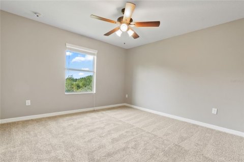 Townhouse in Orlando, Florida 4 bedrooms, 236.9 sq.m. № 1880544 - photo 25