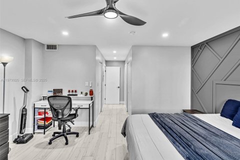 Condominio en venta en Hallandale Beach, Florida, 1 dormitorio, 78.69 m2 № 2046342 - foto 22