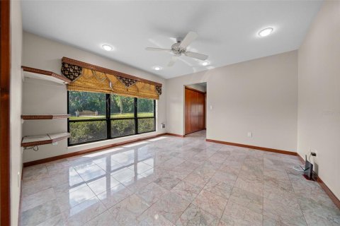 Casa en venta en Ocala, Florida, 4 dormitorios, 397.34 m2 № 1637240 - foto 10